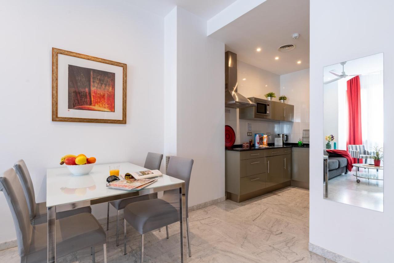 Sevilla Central Suites Apartamentos Puerta Jerez Екстер'єр фото